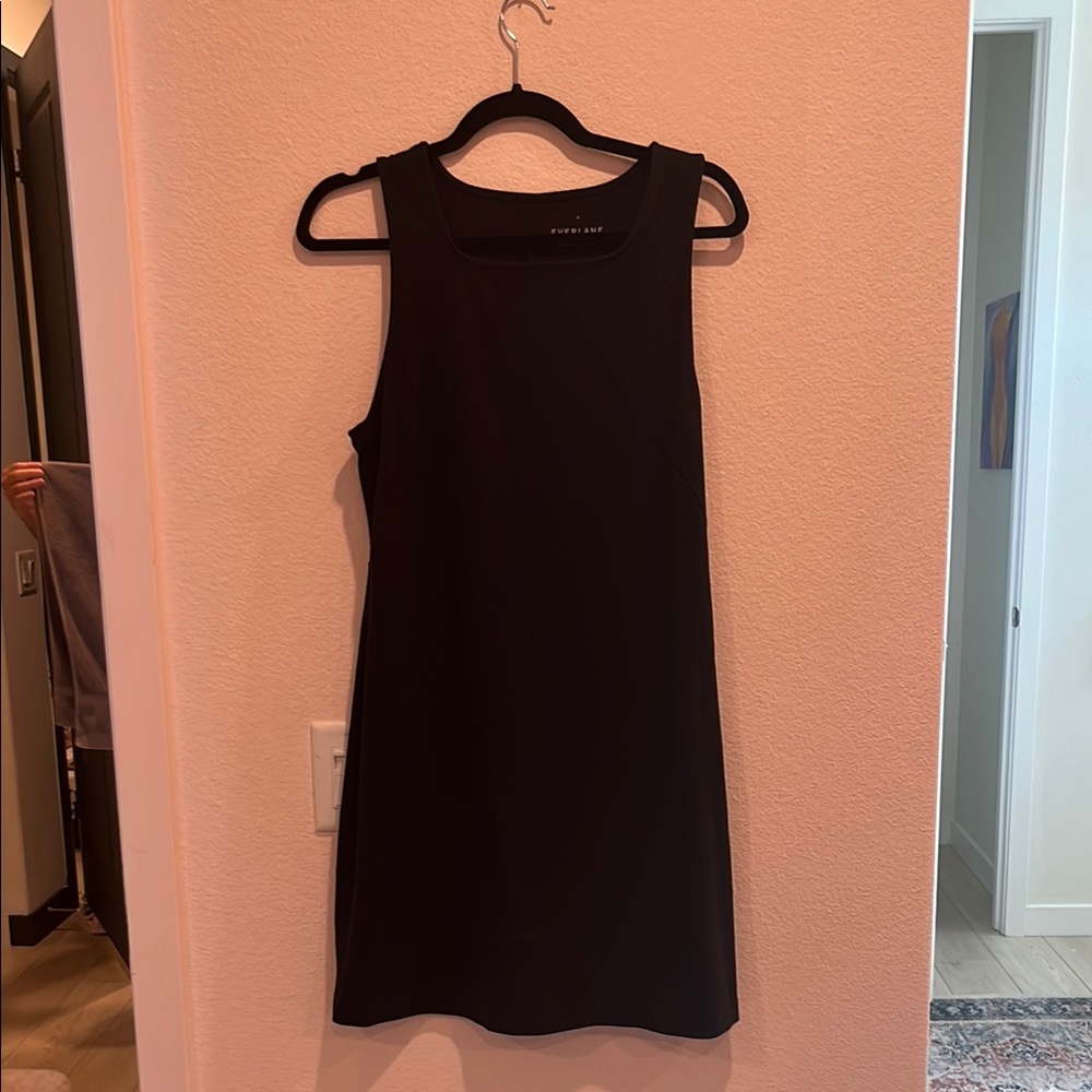 Everlane Classic Black Top